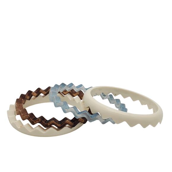 Acrylic Puzzle Bangles Zig Zag Bracelet Blue Brown Off White Wavy Interlocking - Picture 2 of 12